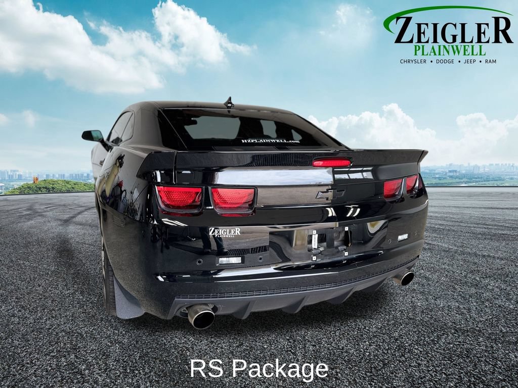Used 2012 Chevrolet Camaro SS RWD image 4