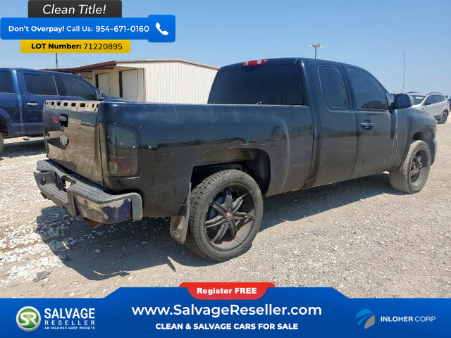 Used 2010 Chevrolet Silverado 1500 LTZ w/ Z71 Appearance Package image 4