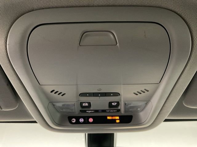 Certified 2019 GMC Acadia SLT w/ Black Edition image 20