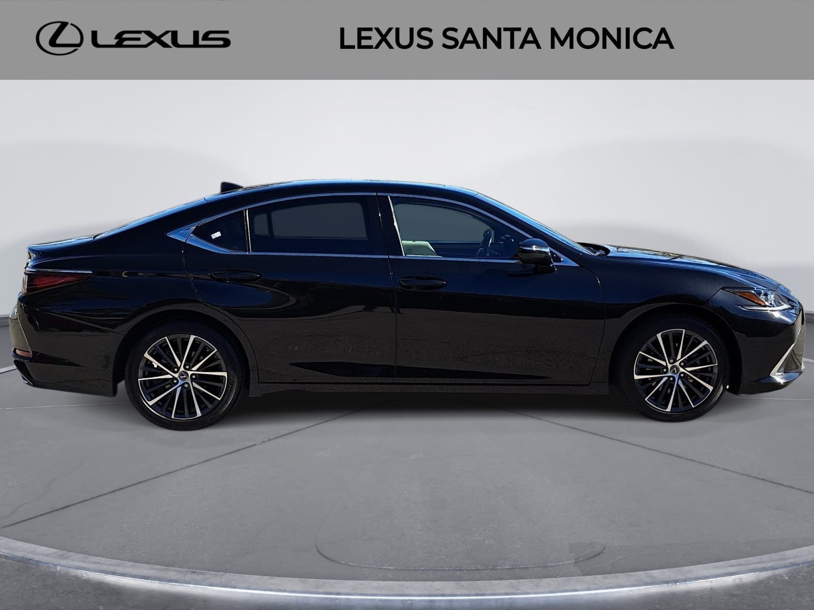 Used 2024 Lexus ES 350 w/ Premium Package FWD image 4