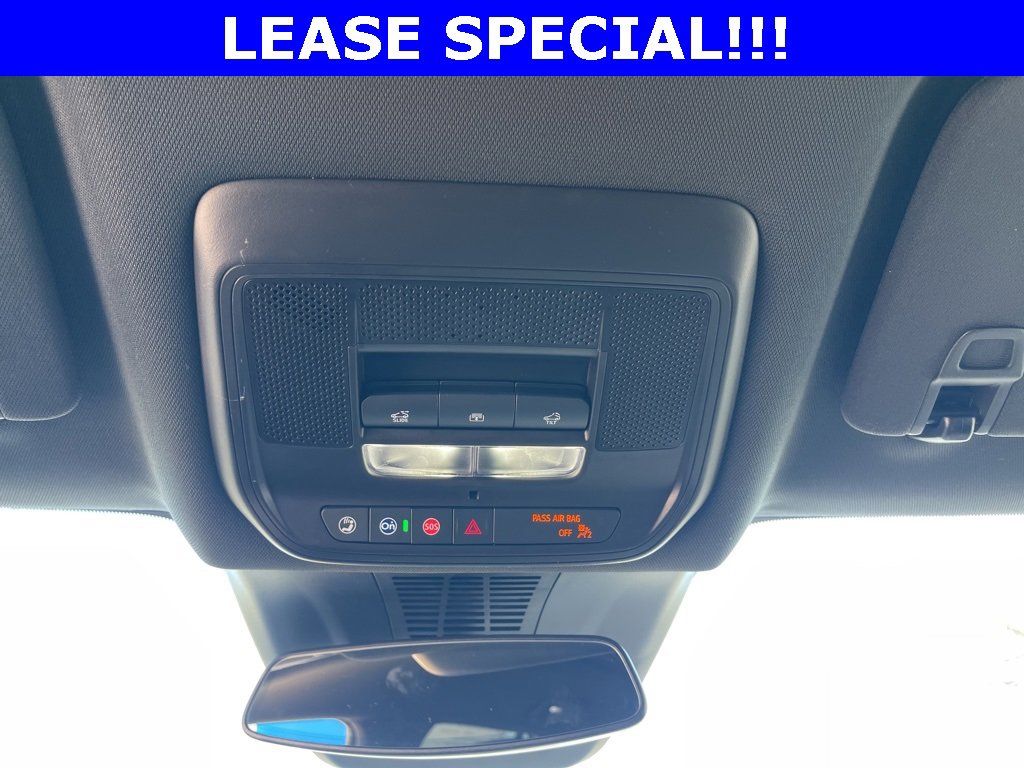 New 2025 Chevrolet Blazer EV LT AWD/4WD image 30