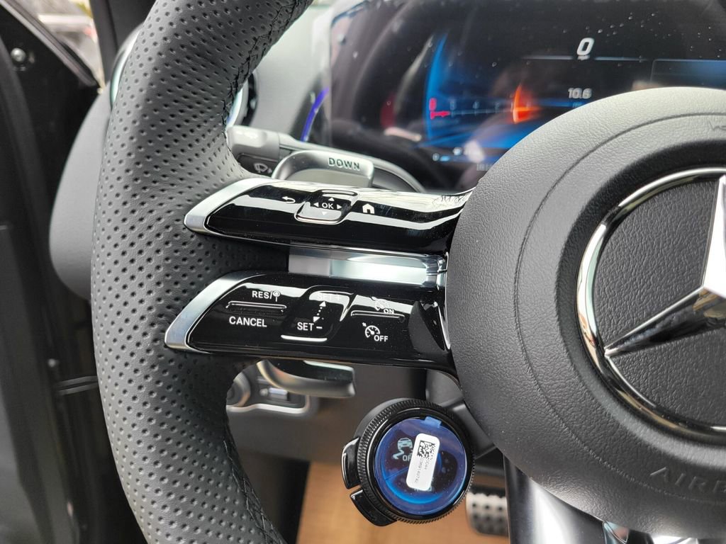 New 2026 Mercedes-Benz GLB 35 AMG 4MATIC image 27
