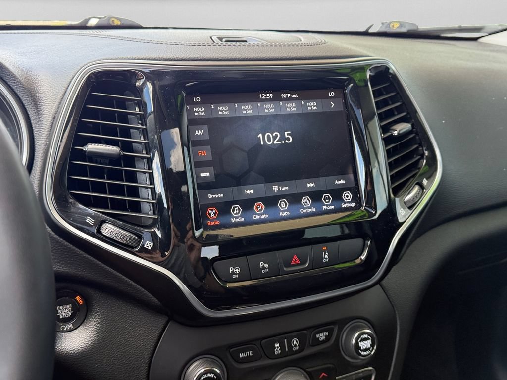 Certified 2022 Jeep Cherokee Limited AWD/4WD image 14