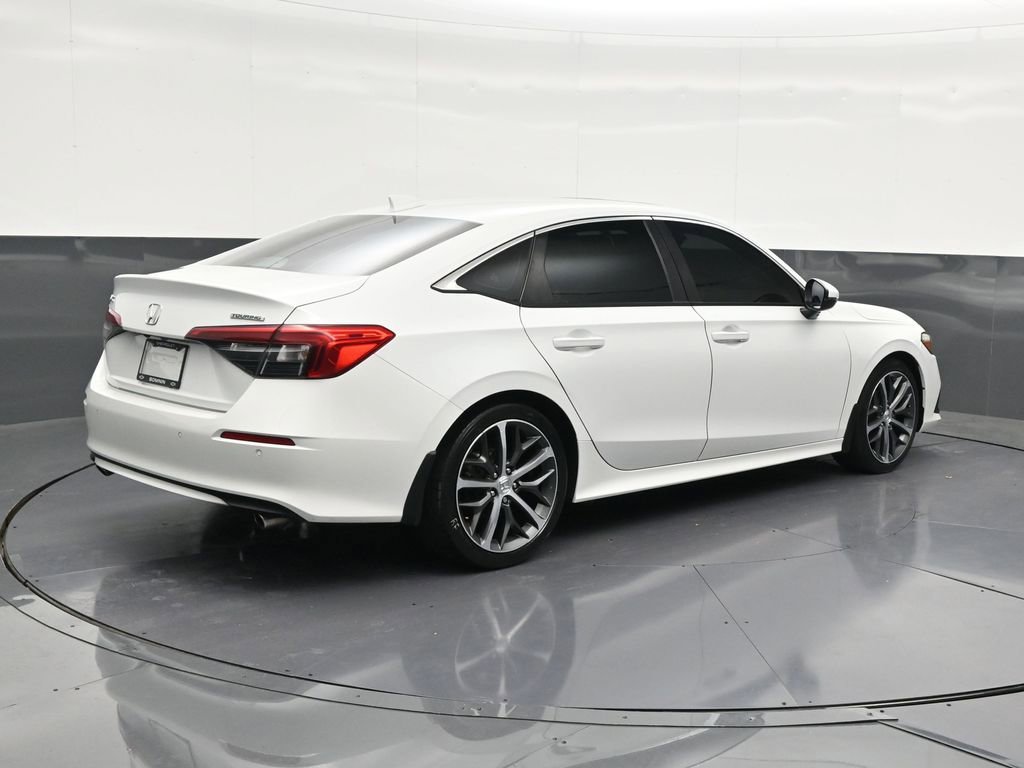 Used 2022 Honda Civic Touring image 5