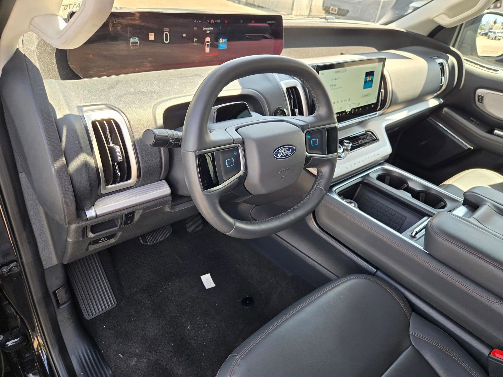 Certified 2025 Ford Expedition Active RWD image 21