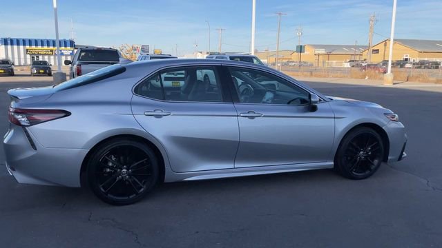 Used 2024 Toyota Camry XSE FWD image 2