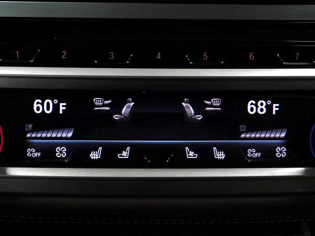Used 2019 BMW 750i xDrive AWD/4WD image 41