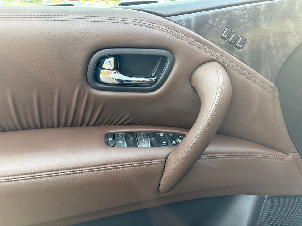 Used 2024 Nissan Armada Platinum w/ Captain's Chairs Package image 13