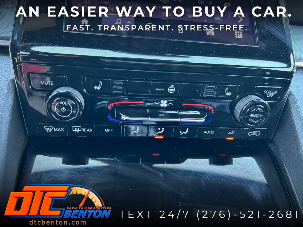 Used 2025 Jeep Grand Cherokee Altitude AWD/4WD image 18