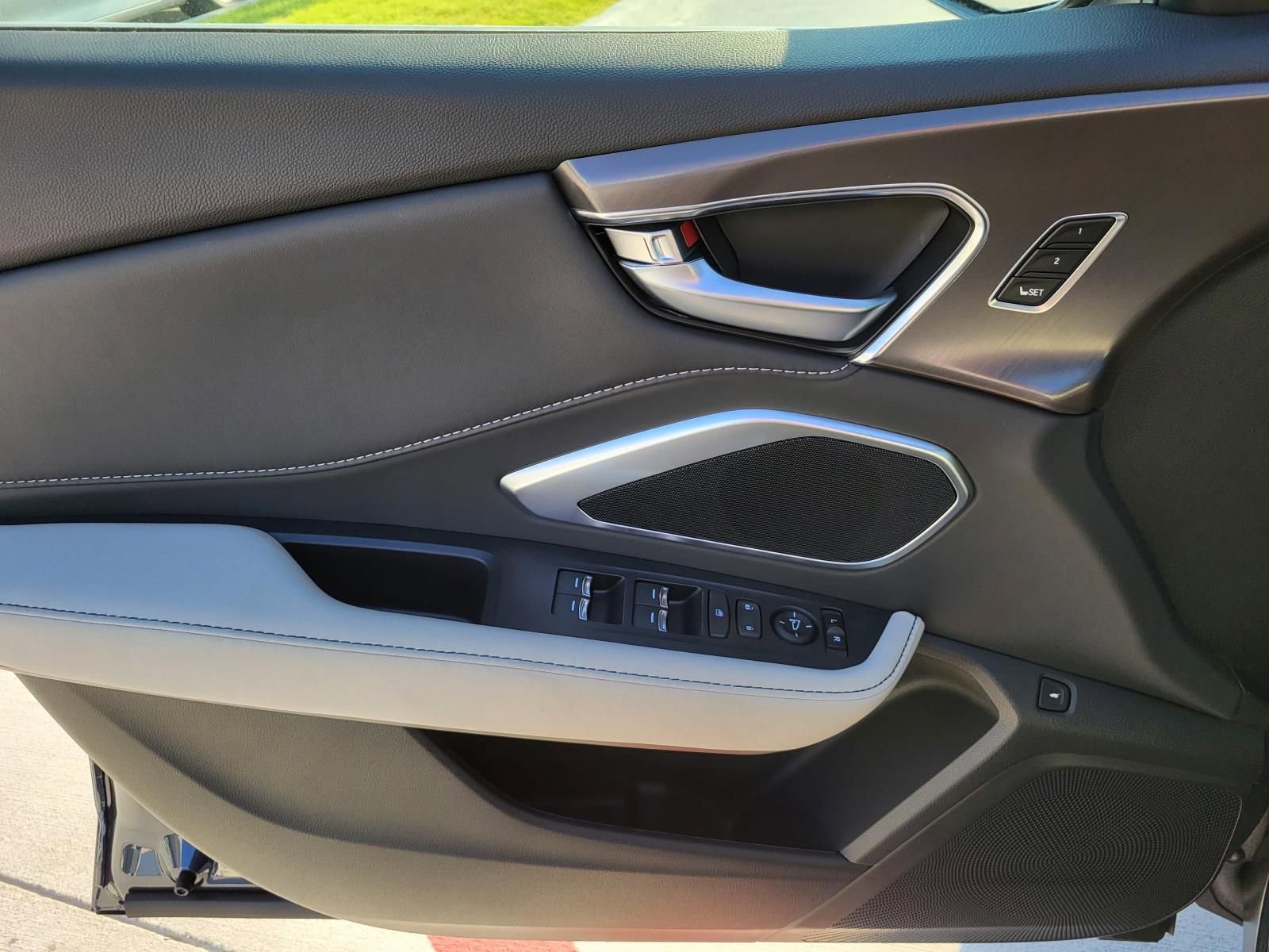 New 2026 Acura RDX SH-AWD image 15