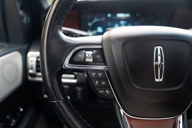 Used 2023 Lincoln Navigator Reserve w/ Equipment Group 201A image 27