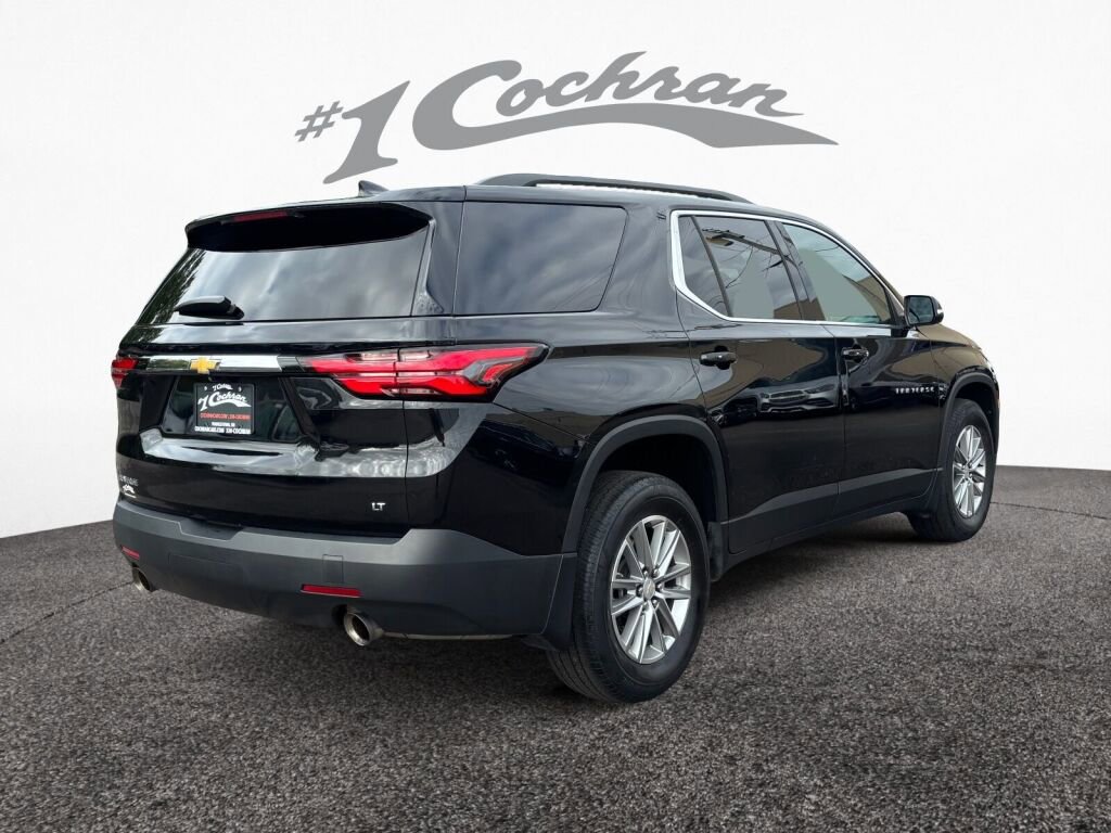 Used 2023 Chevrolet Traverse LT image 6