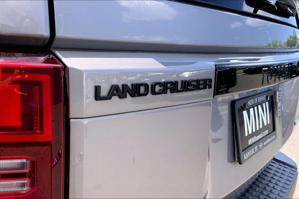 Used 2024 Toyota Land Cruiser AWD/4WD image 8