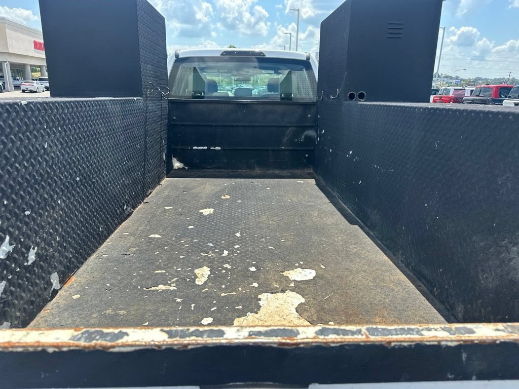 Used 2019 Ford F550 4x4 Crew Cab Super Duty w/ Power Equipment Group image 10