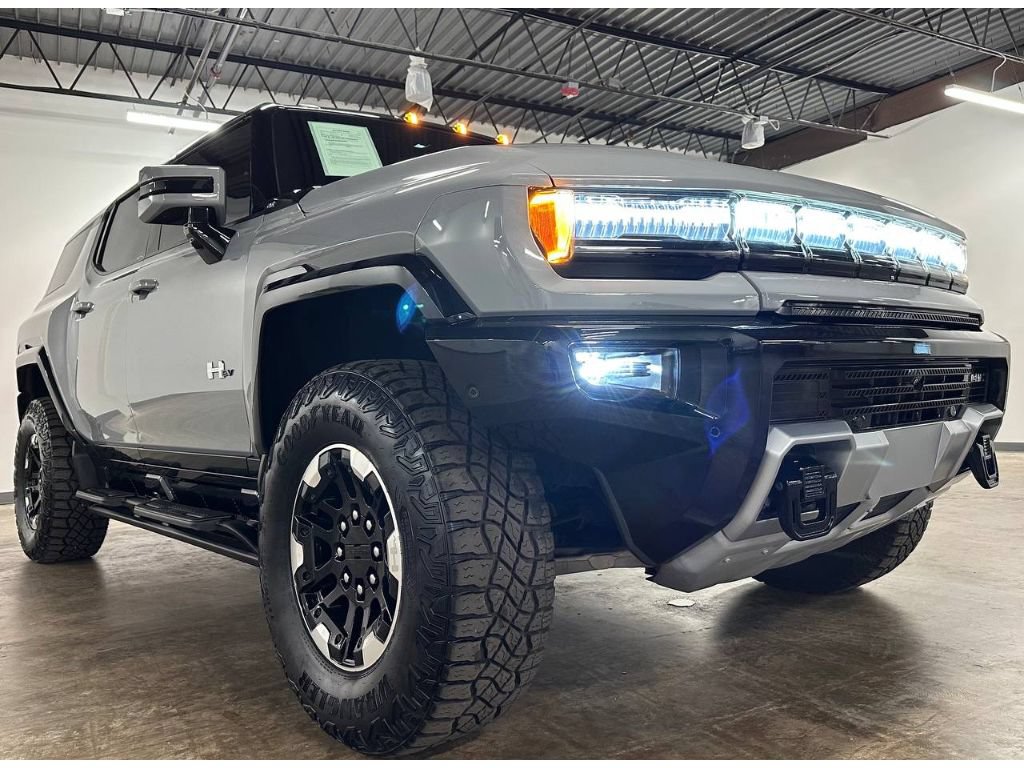 Used 2024 GMC Hummer EV 2X w/ Extreme Off-Road Package AWD/4WD image 6