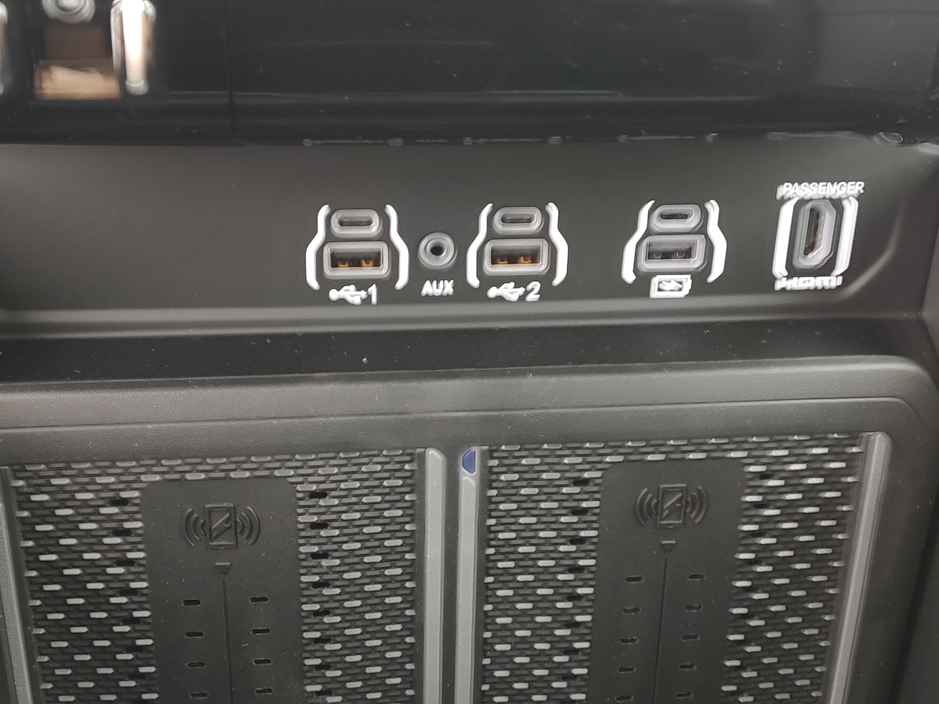 New 2026 RAM 2500 Limited image 18