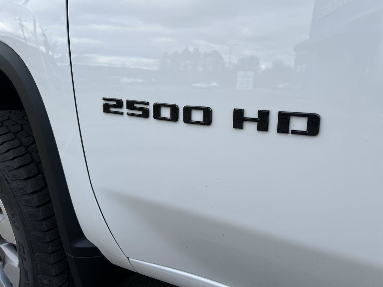 Certified 2022 Chevrolet Silverado 2500 Custom w/ Custom Convenience Package image 31