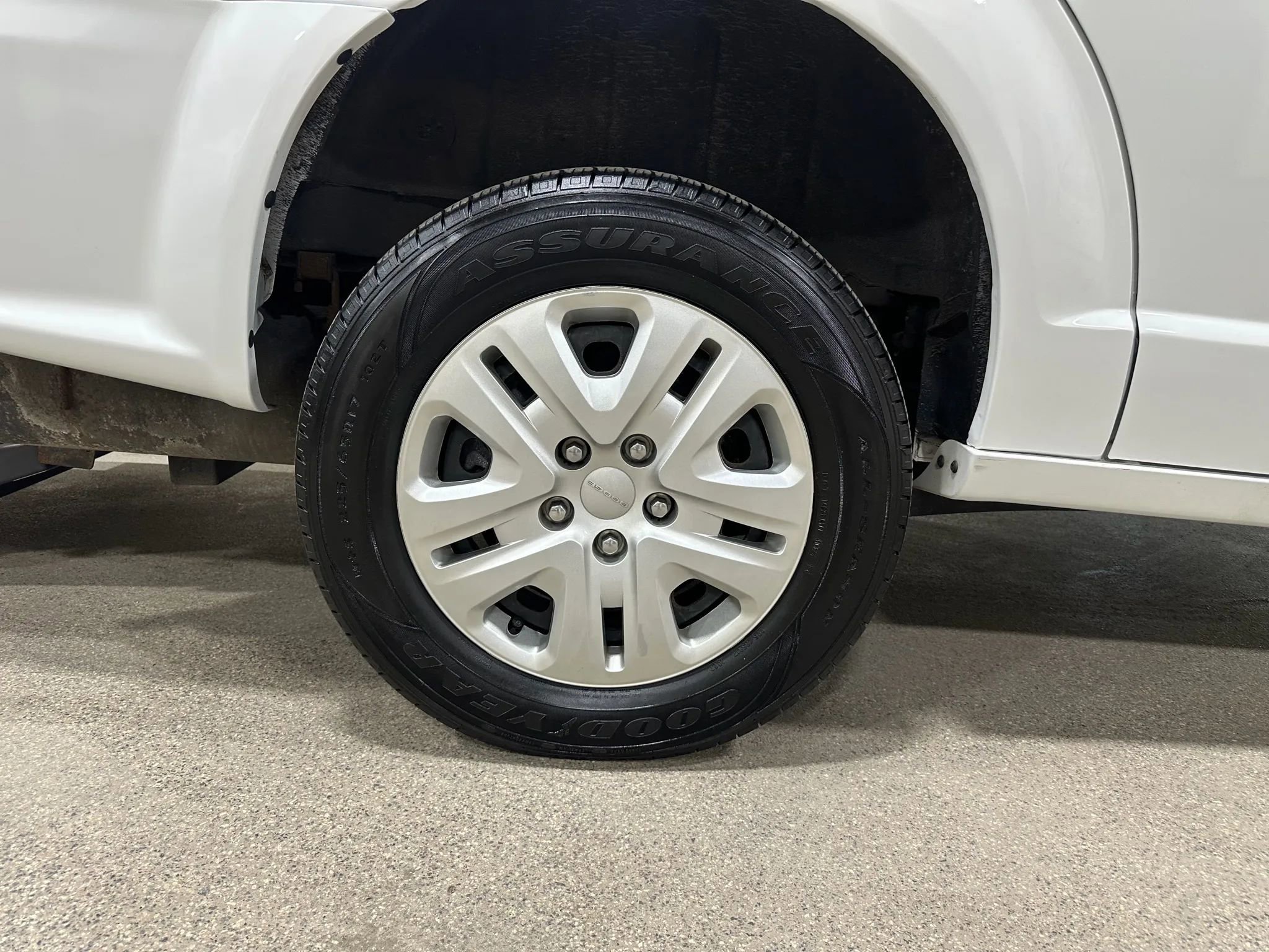 Used 2019 Dodge Grand Caravan SE image 54