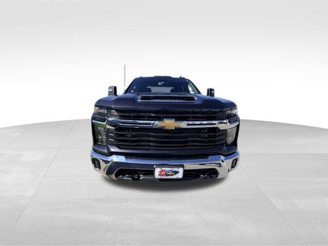 Certified 2024 Chevrolet Silverado 3500 LT w/ All Star Edition AWD/4WD image 3