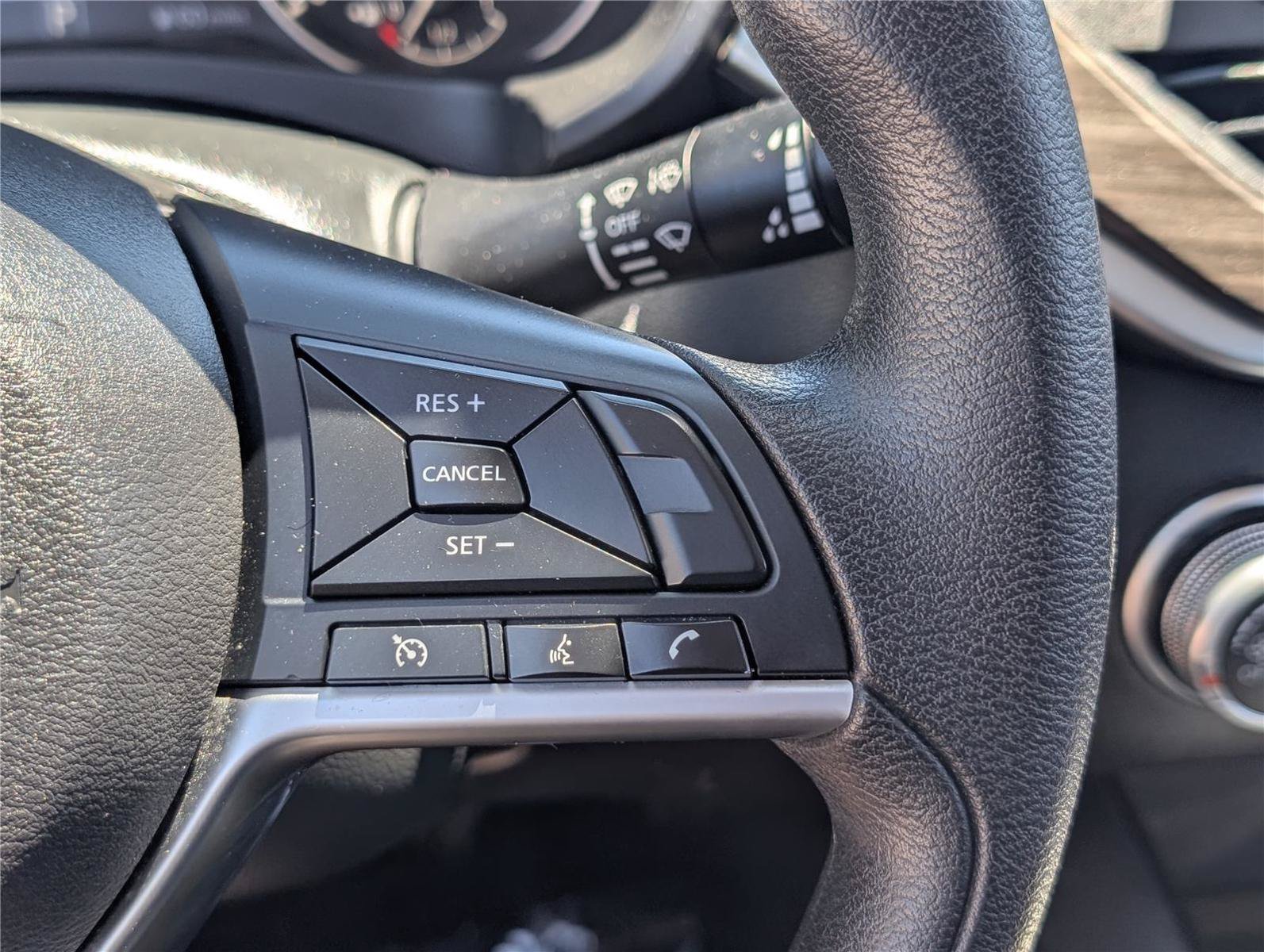 Used 2024 Nissan Altima 2.5 SV FWD image 22