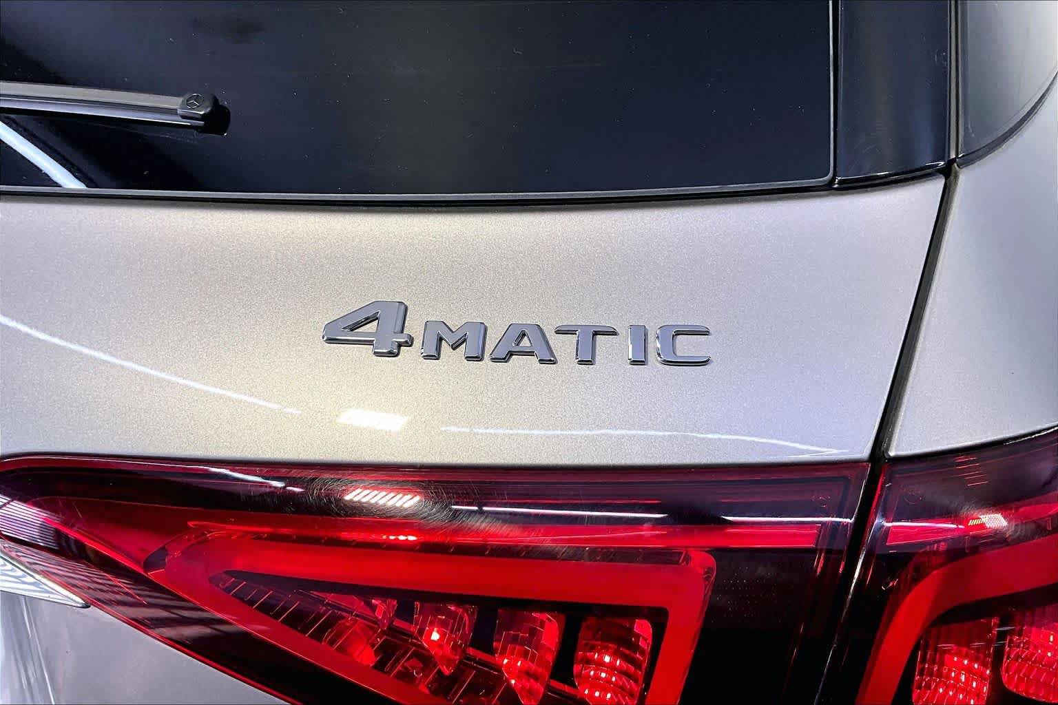 Used 2022 Mercedes-Benz GLE 350 4MATIC image 10