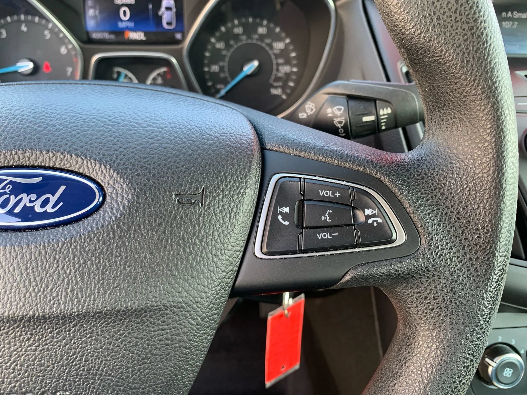 Used 2016 Ford Focus SE FWD image 13