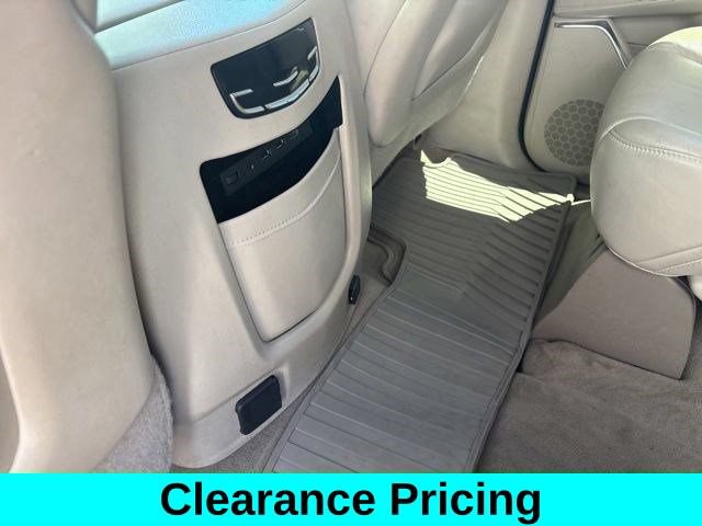 Used 2018 Cadillac Escalade ESV Luxury AWD/4WD image 31
