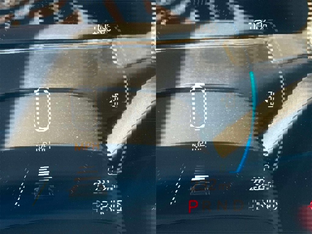 New 2025 Cadillac Lyriq Luxury image 4