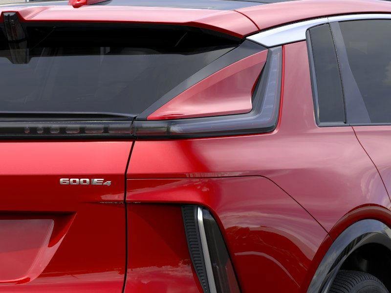 New 2025 Cadillac Lyriq Luxury image 11