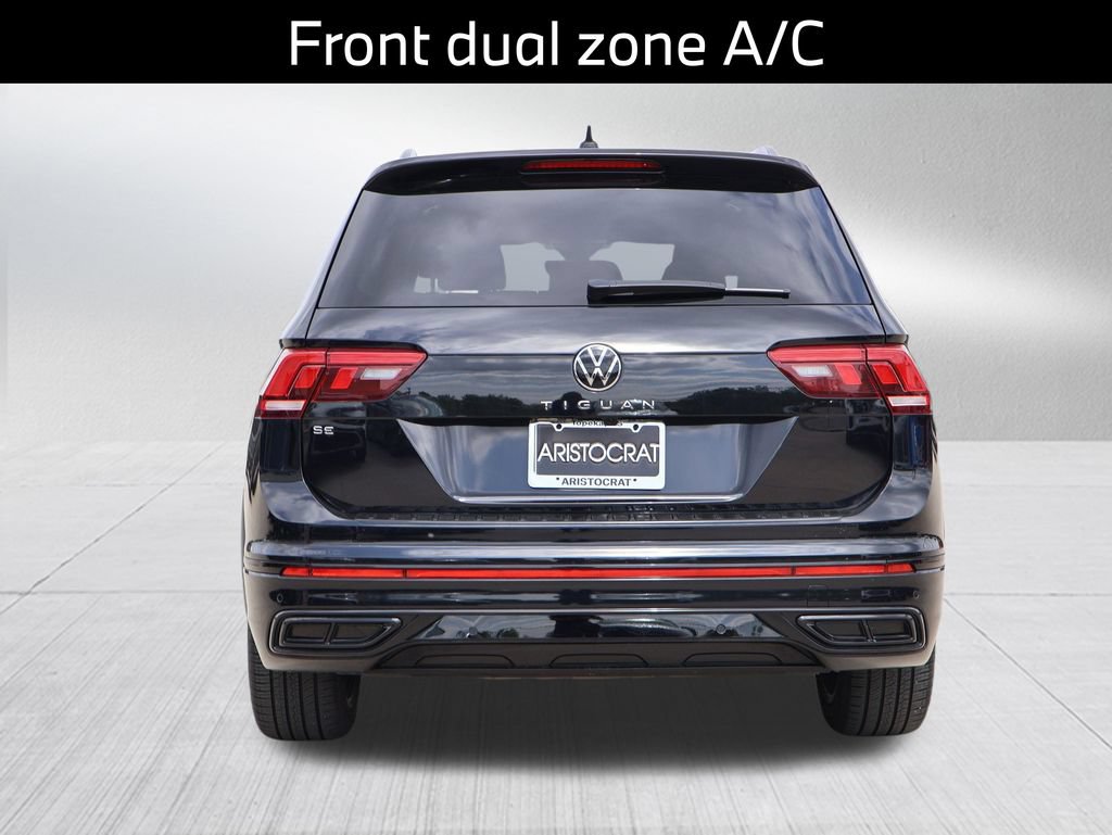 Certified 2023 Volkswagen Tiguan SE R-Line FWD image 8