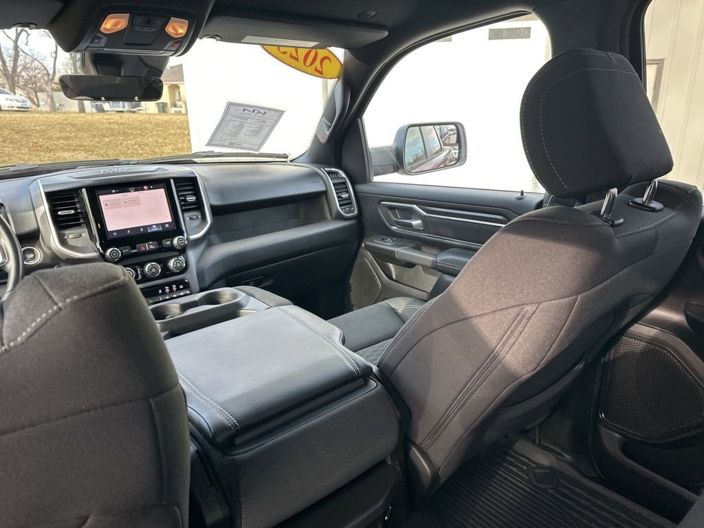 Used 2025 RAM 1500 Big Horn image 27
