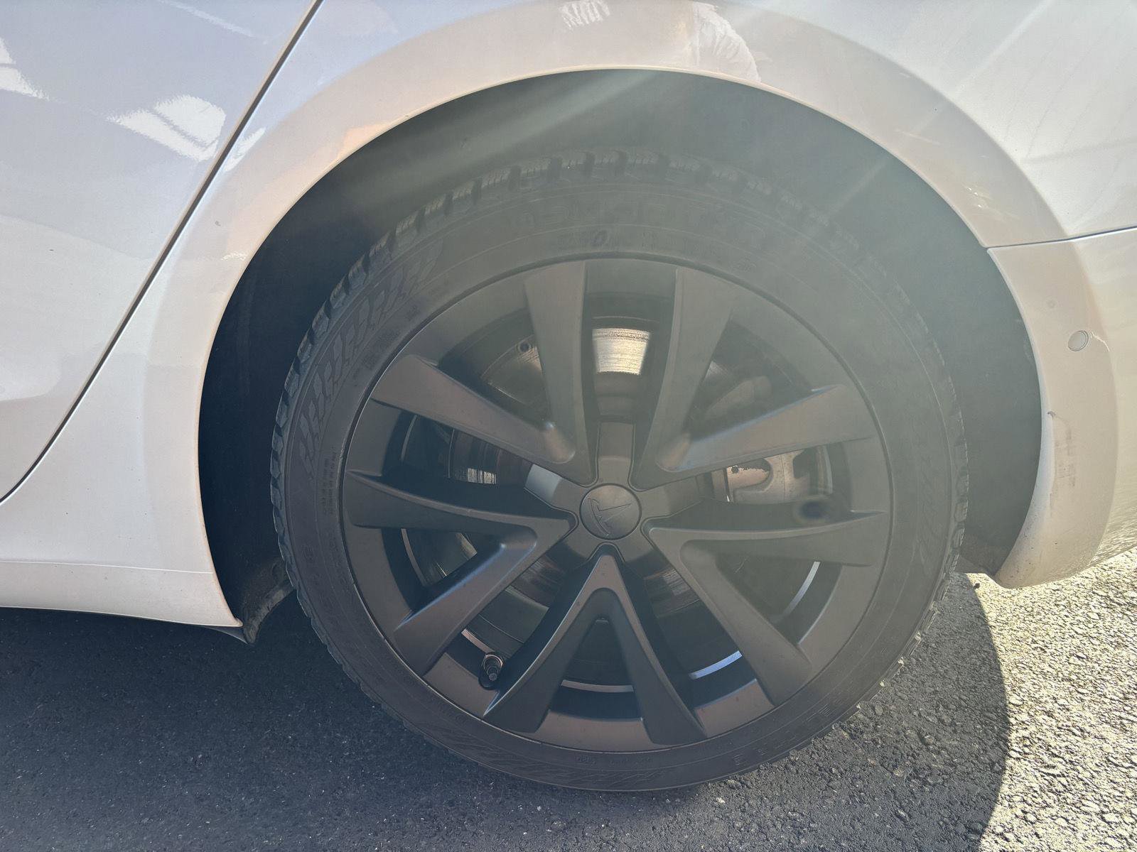 Used 2021 Tesla Model 3 Standard Range Plus RWD image 23