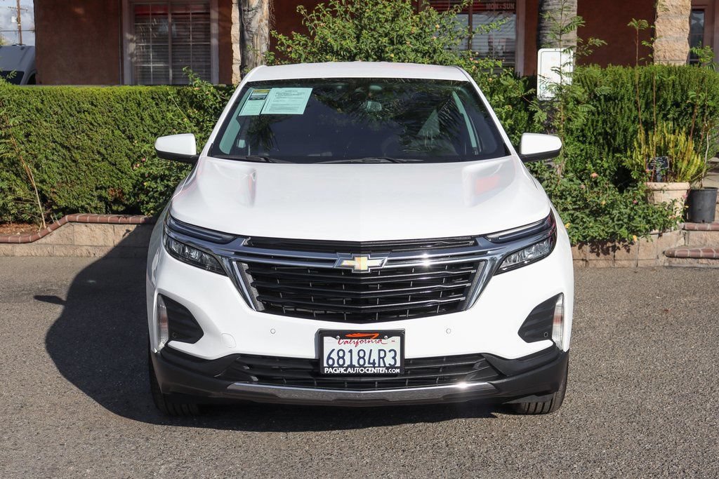 Used 2023 Chevrolet Equinox LT w/ Driver Convenience Package FWD image 3