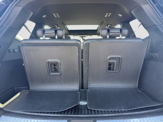 Used 2024 Cadillac XT6 Sport w/ LPO, Floor Liner Package AWD/4WD image 19