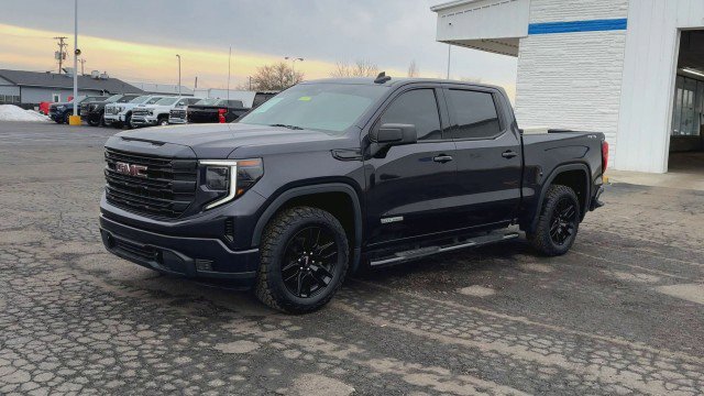 Used 2022 GMC Sierra 1500 Elevation image 4