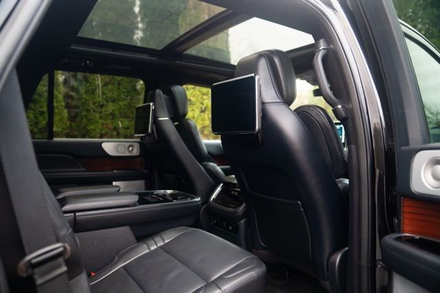 Used 2023 Lincoln Navigator Reserve w/ Equipment Group 201A image 42