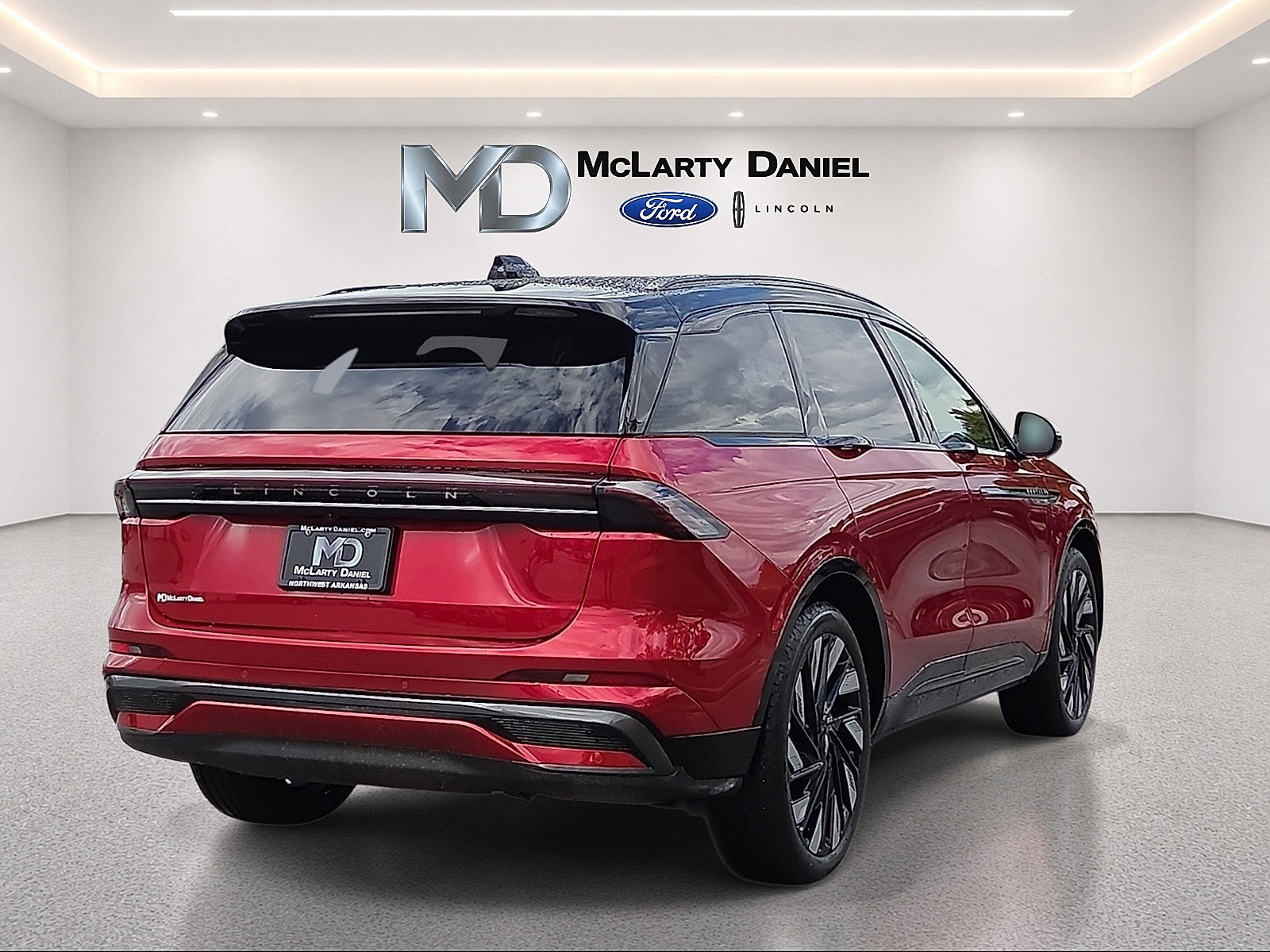 Used 2026 Lincoln Nautilus Reserve AWD/4WD image 5