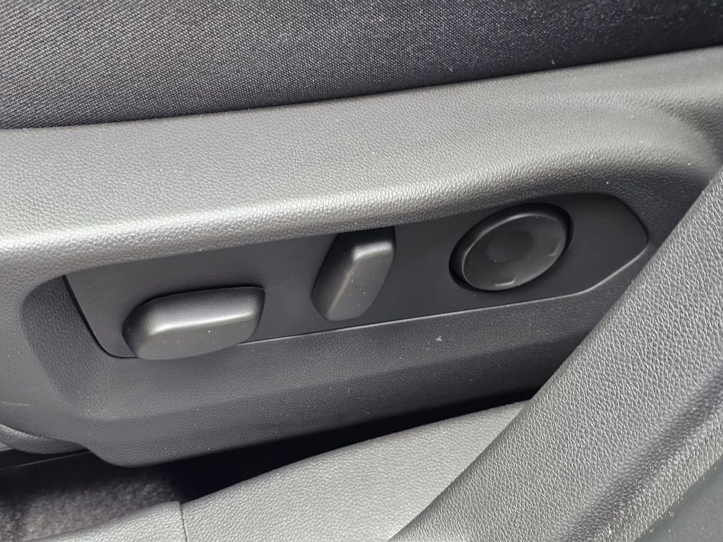 New 2026 Buick Envision Preferred AWD/4WD image 23