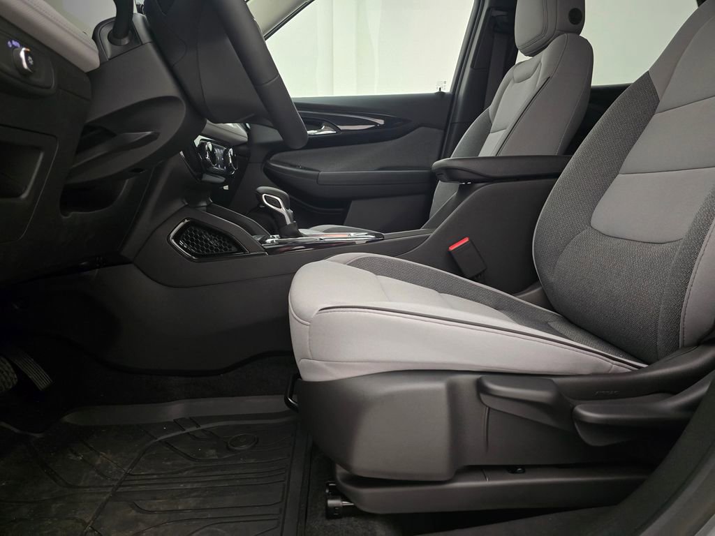 New 2026 Chevrolet TrailBlazer LT w/ LT Cold Weather Package image 3
