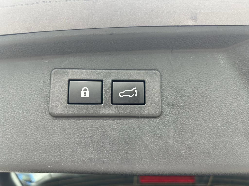 Used 2025 Subaru Outback Onyx Edition AWD/4WD image 28