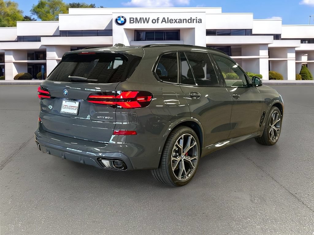 New 2026 BMW X5 xDrive50e w/ M Sport Package AWD/4WD image 5