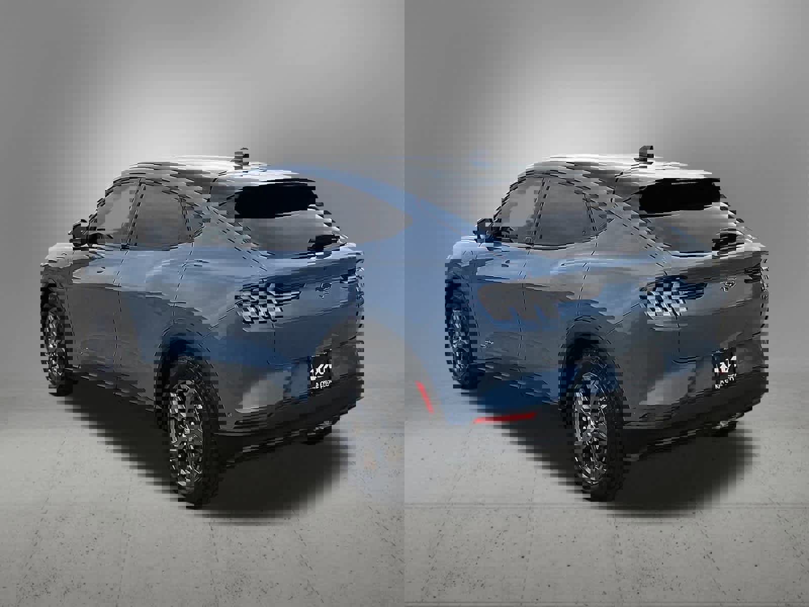 Used 2023 Ford Mustang Mach-E Select image 4