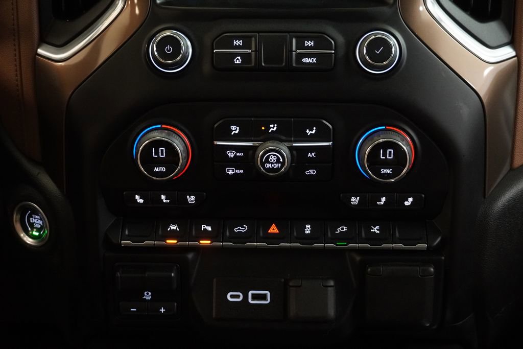 Used 2022 Chevrolet Silverado 1500 High Country image 22