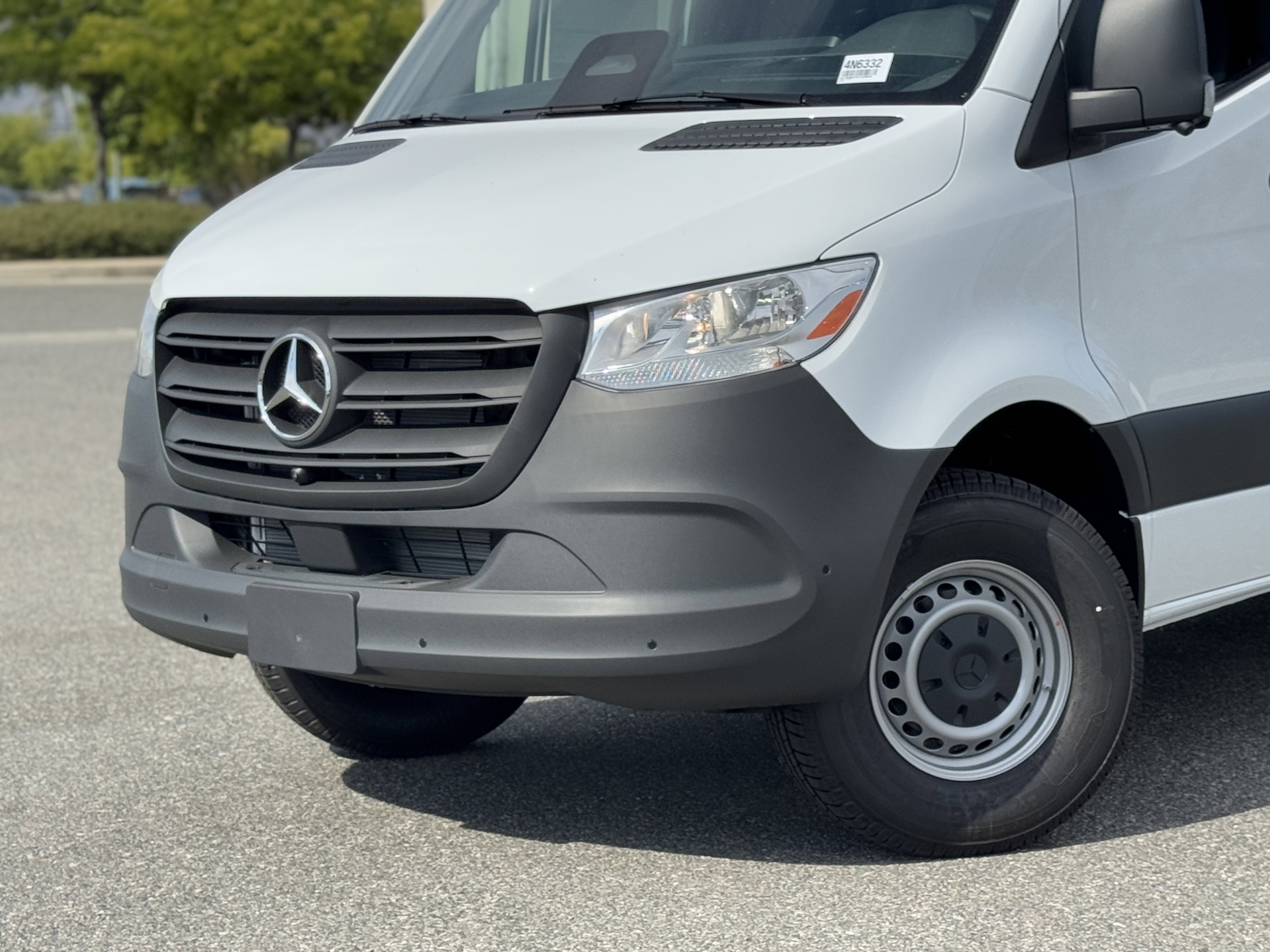 New 2025 Mercedes-Benz Sprinter 2500 image 3