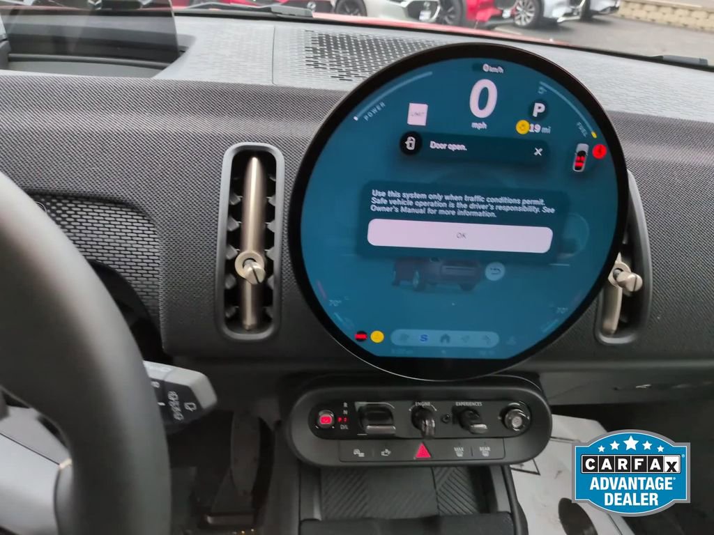 Used 2025 MINI Cooper Countryman S w/ Comfort Package Max image 19