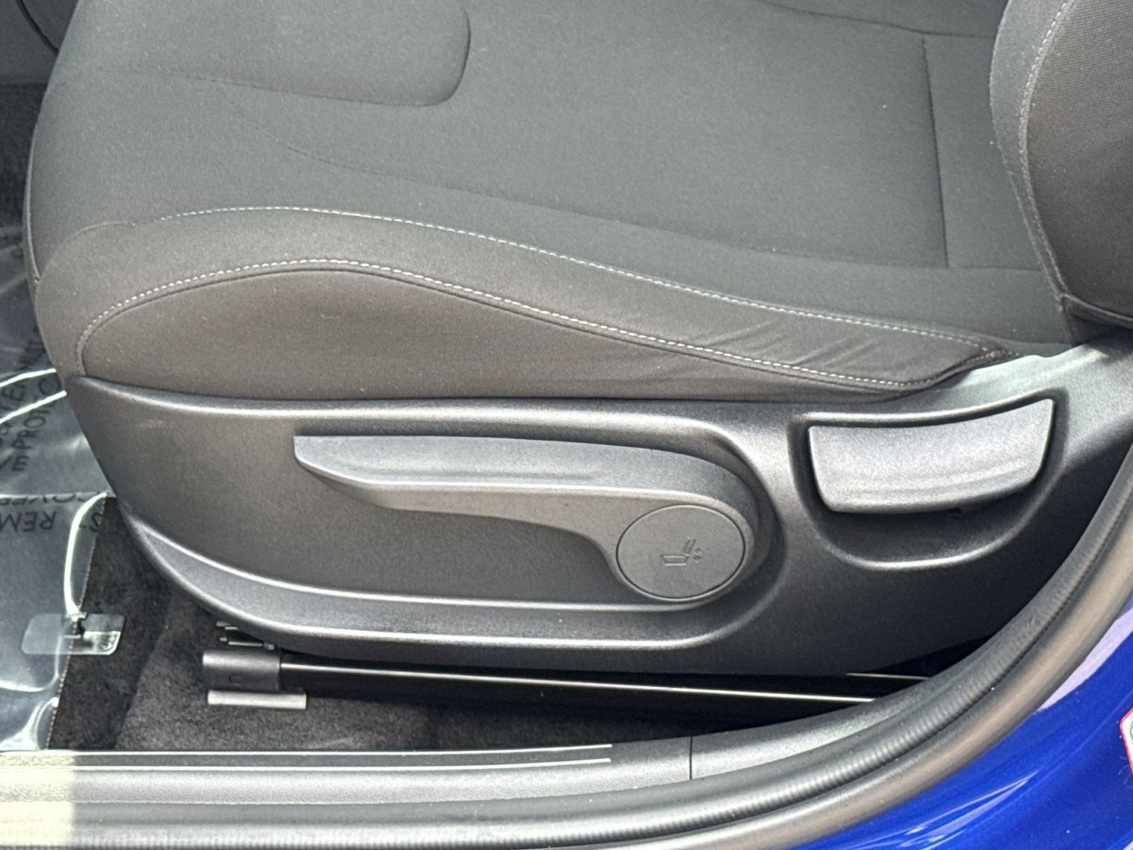 Certified 2023 Hyundai Elantra SEL FWD image 14