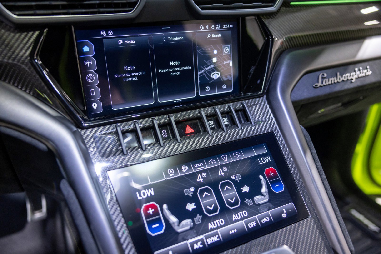 Used 2024 Lamborghini Urus Performante image 44