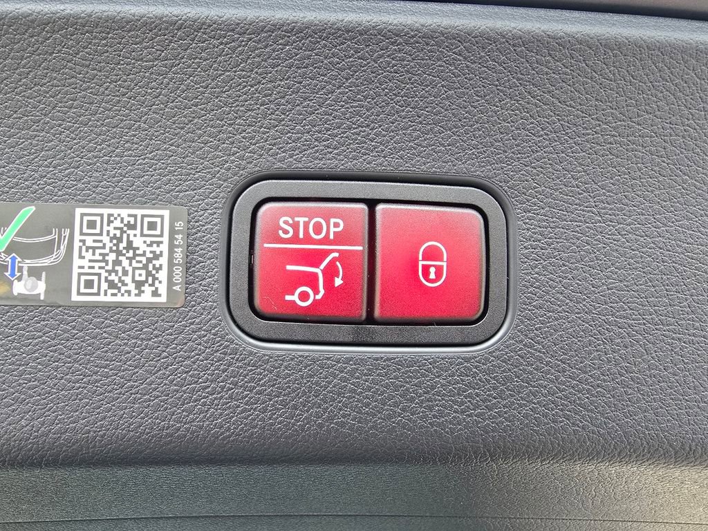 New 2026 Mercedes-Benz GLC 43 AMG 4MATIC Coupe image 20