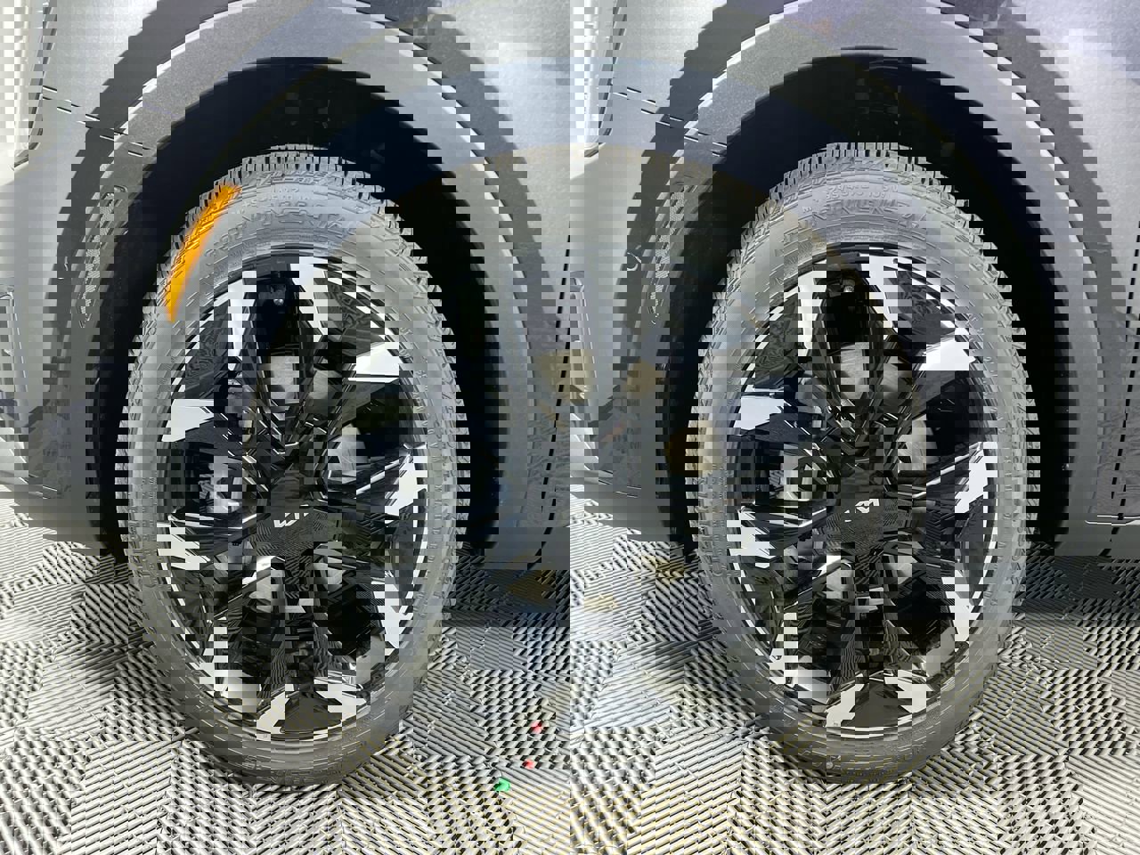 New 2026 Kia Sorento EX image 12