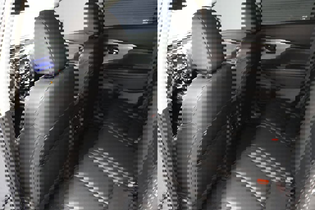 Used 2023 Nissan Murano SV w/ SV Midnight Edition Package image 11